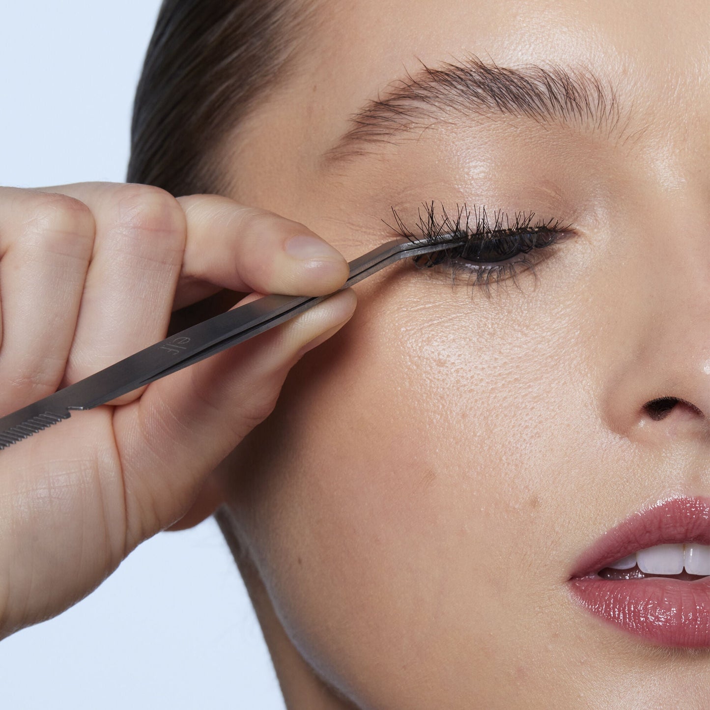 false-eyelash-applicator-s1 84093_False_Lash_Applicator.jpg