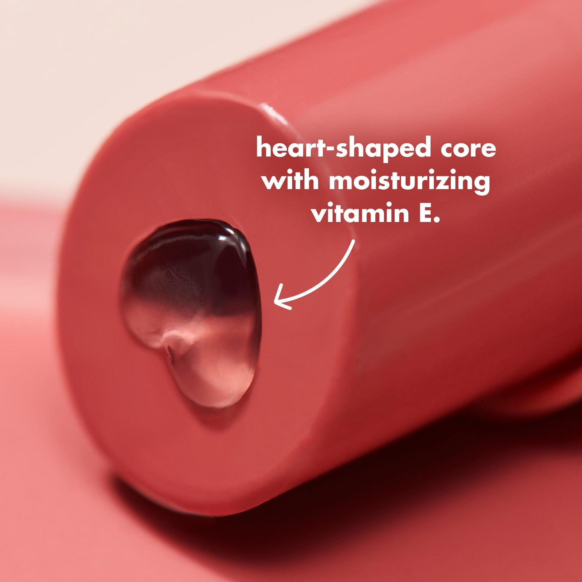 hydrating-core-lip-shine-a3 0326_EDU_HydratingCoreLipShine_PRODUCTINFO_b4236e19-37d0-403e-bb87-078193a88006.jpg