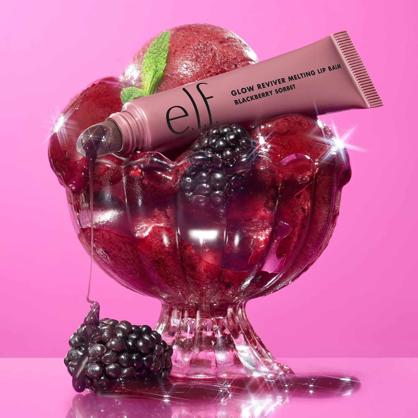 glow-reviver-melting-lip-balm-g6 101624_SL_GRLB_IGF_B_IGFlackB_IGFerry_097_OPITION_2_FOCUS_STACK_FINAL_RGB_IGF.jpg