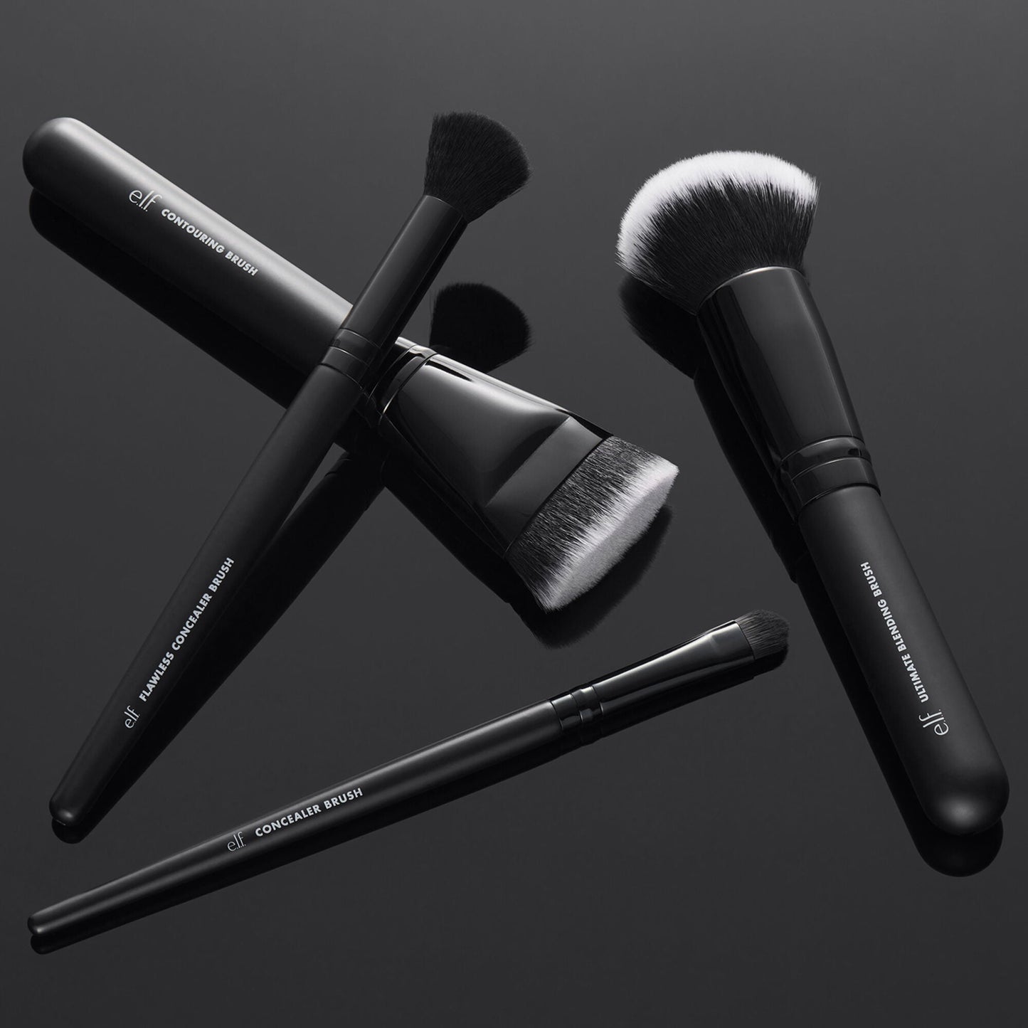 foundation-and-concealer-brush-set-a3 12142020_ComplexionPerfection-FaceBrush_0028_FocusBracket-MAIN_V2_IGF.jpg
