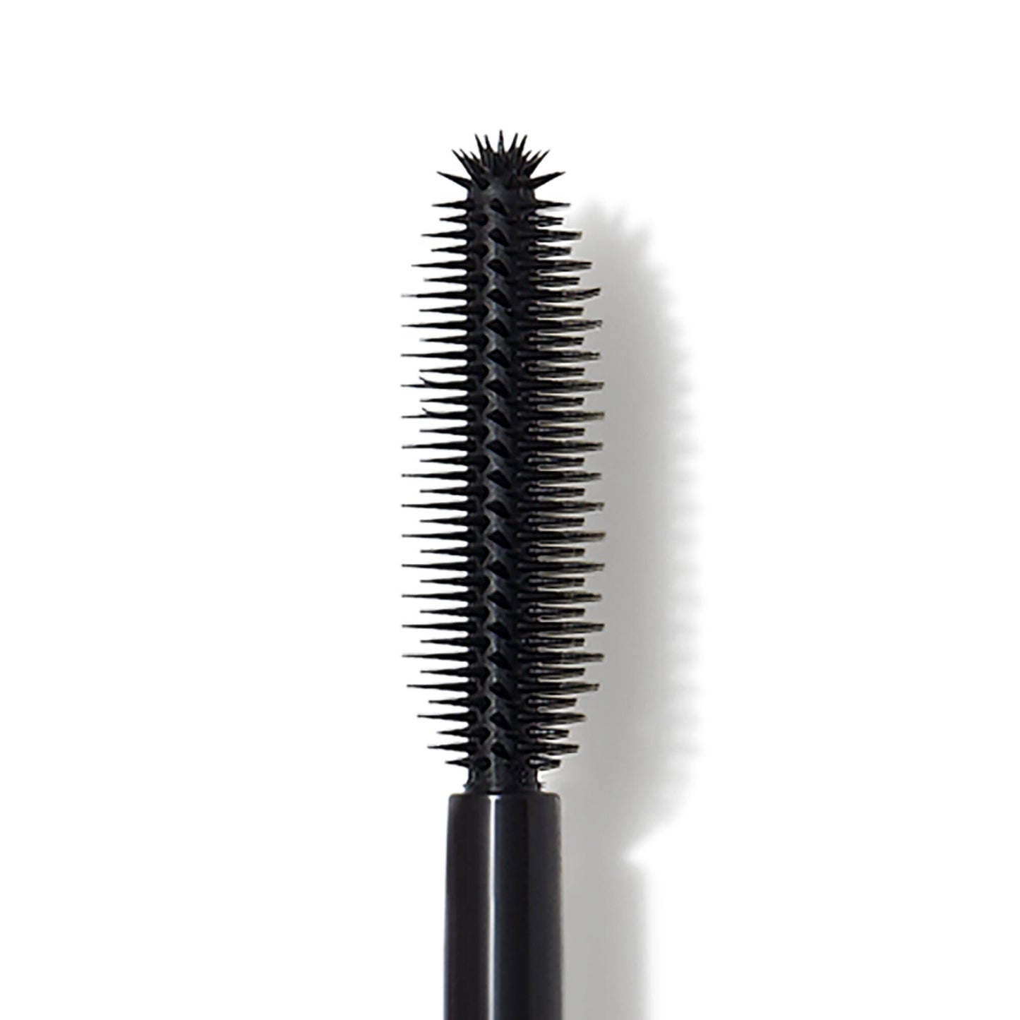 lash-it-loud-mascara-c2 81580_EYMSC_OpenA_R_Macro_R_6384b980-f497-4af6-8817-ff85df668ced.jpg