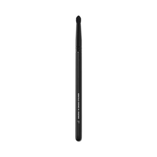 smudge-n-smoke-eyeliner-brush-w6 81916_OpenA_V2_R.png
