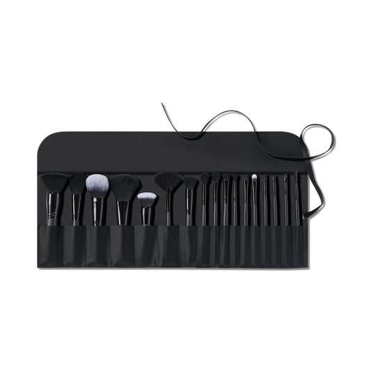 17-piece-ultimate-makeup-brush-set-and-travel-roll-d3 84673_TravBrushSet_AllBrush__590_OPEN_V3_R_R.png