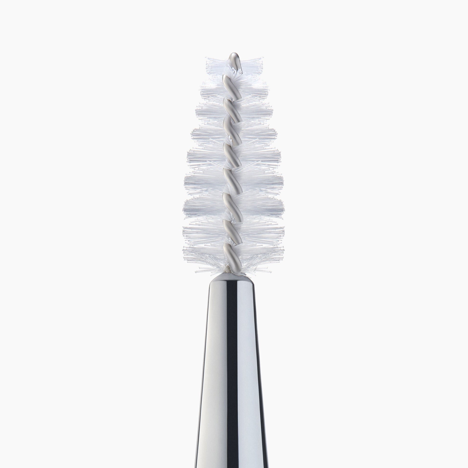 precision-dual-sided-eyebrow-brush-x9 85315_PrecisionDualSidedEyeshadowBrush_Macro_1_V2.jpg