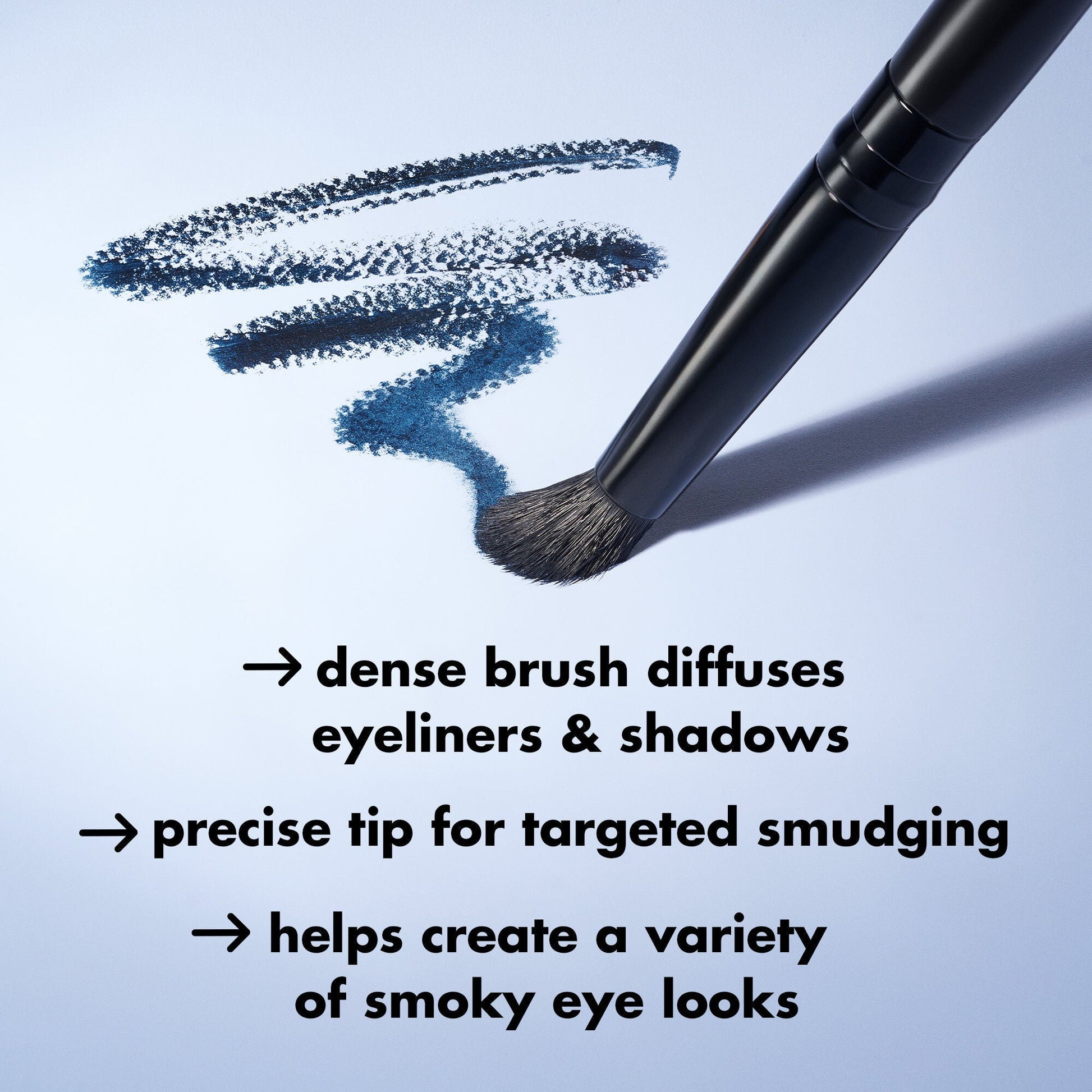 smudge-n-smoke-eyeliner-brush-w6 S25_EDUCATION_SMUDGE_N_SMOKE_EYELINER_BRUSH_PRODUCTINFO.jpg
